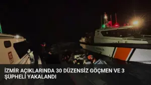 İzmir Açıklarında 30 Düzensiz Göçmen ve 3 Şüpheli Yakalandı